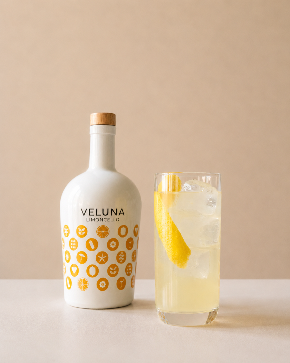 Veluna Limoncello mit Tonic Water 